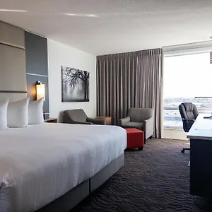 Otel Carriage House And Conference Centre, YYC