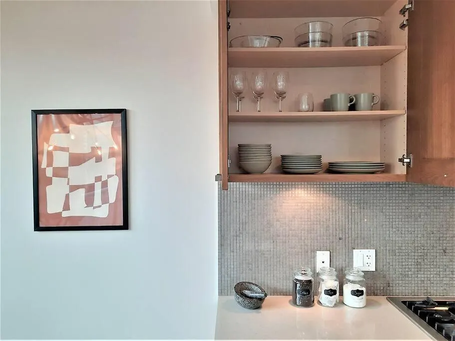 Luxury Condo By River With City Views YYC Apartman
